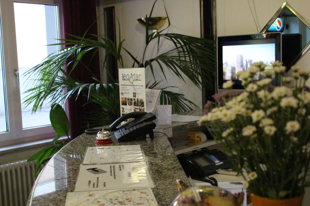 Leomar Hotel Ульм Экстерьер фото
